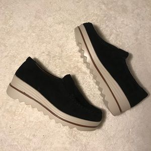Slip on platform shoes! NEW!